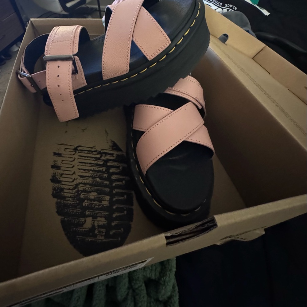 Athena Peach Beige Platform Sandals with Black Sole - Picture 2 of 5